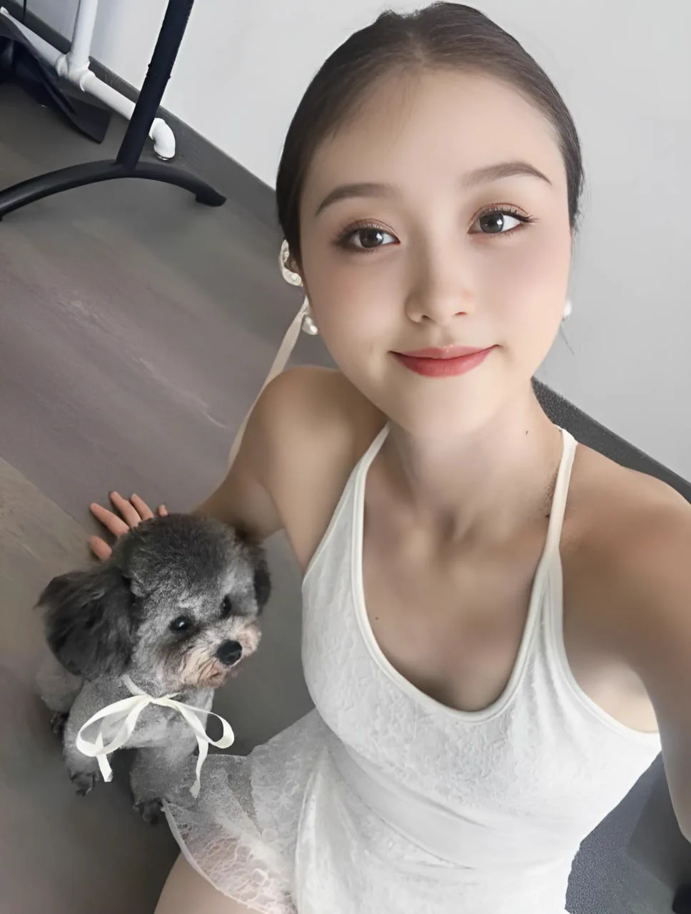 人生苦短，何必这么保守呢，敢于尝试新鲜与外遇的刺激感，弥补寂寞与空虚来满足身体。遇到我你会发现我的温柔与快乐
#舞蹈老师 #芭蕾老师 https://t.co/MIn6M1VkGq