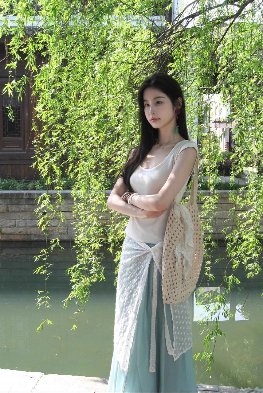🌈深圳▲ 浙江理工大学模特系 在读生
              
✦ 甜美系 清冷脸高情商（纯兼职）
         
✦  一字肩  𝔸𝟜 腰  筷子腿  马甲线 

✦  裸足180  年龄 05 （真实05可验）

✦🐻C 体重95  腿长115cm（腿控最爱 绝美炮架子）

Tg🛰️全国在线看图群交流群精彩反馈在内☞:https://t.co/8bdb0JVw3F https://t.co/met62JmjtS
