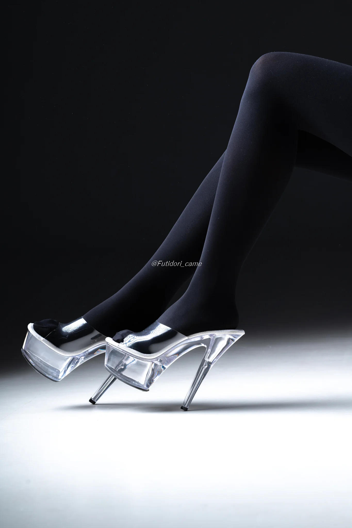 👠✨ https://t.co/0i0Kfd63fu