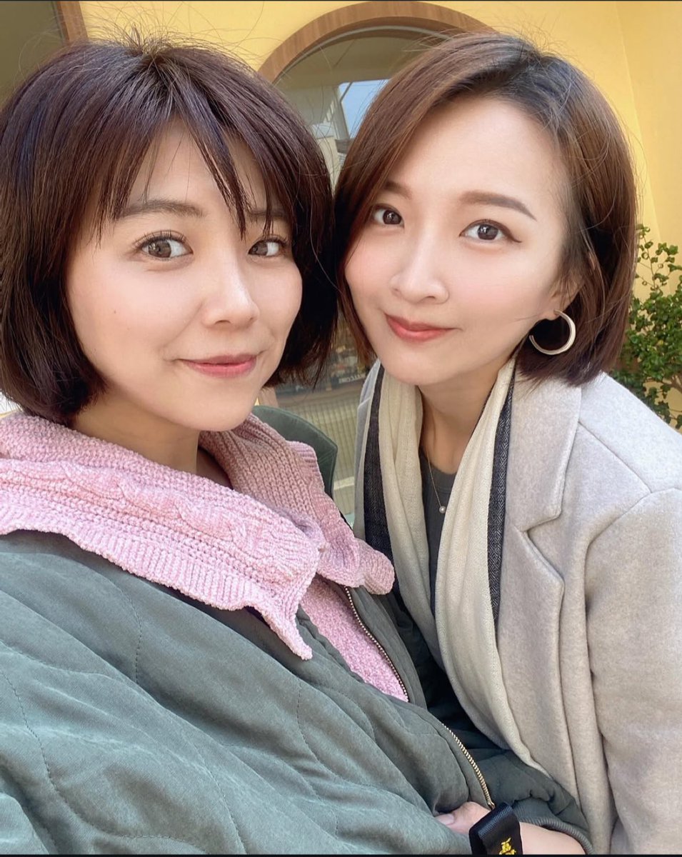 雙胞胎姐妹一起去投票🗳️ https://t.co/VUTNitIfZY