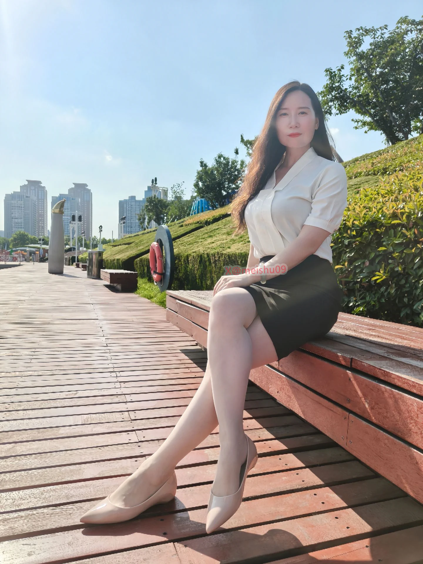 关心开道问候护行，送你好心情；思念为怀牵挂常在，时刻都愉快；快乐开花开心结果，好运跟你走；平安呵护祝福叮嘱，拥有真幸福。 https://t.co/mq7NhDuRS9