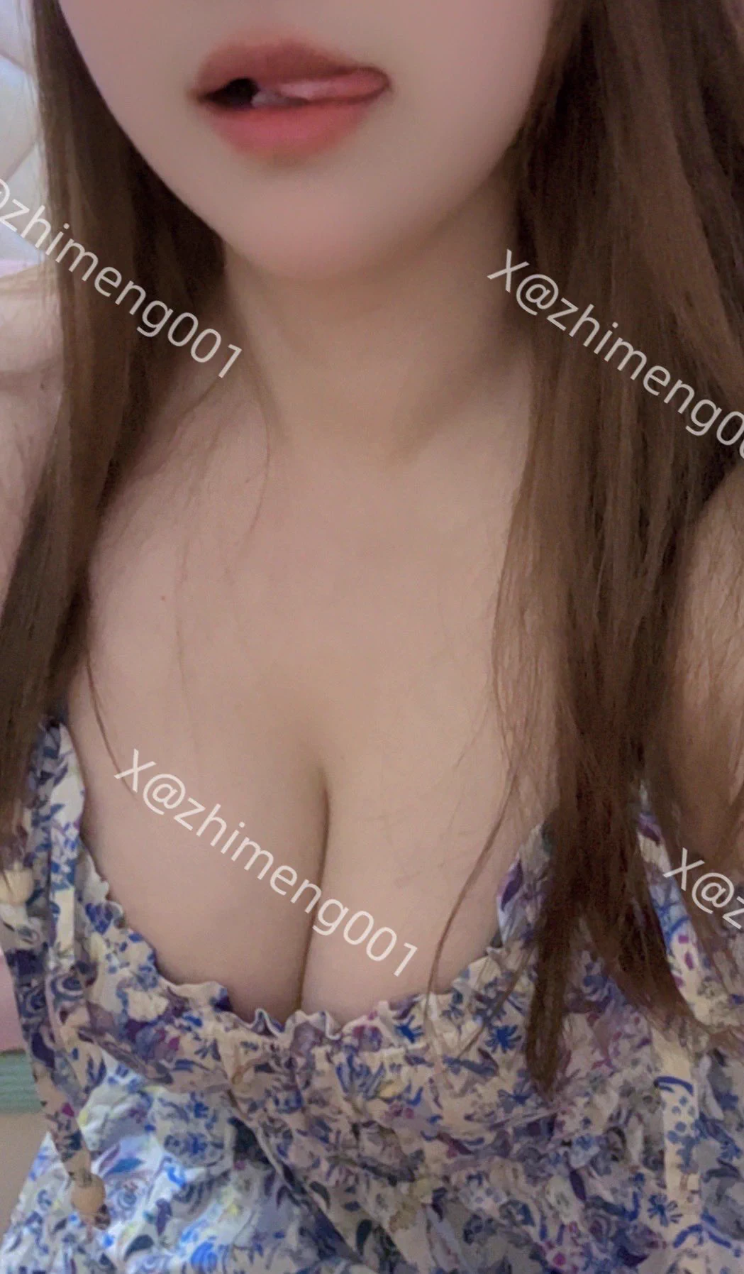 @Sexytoxiaoshu 我闲置的少妇，有人要吗 https://t.co/mFTfn4Shk3