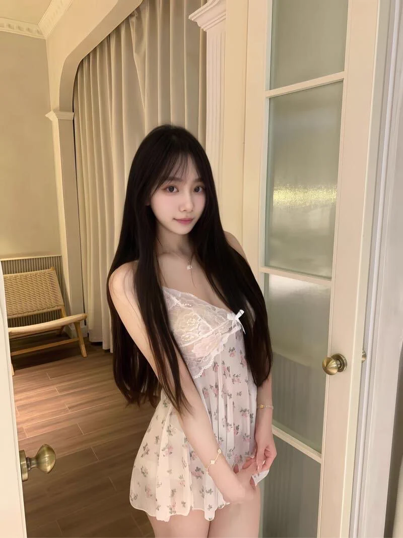 今日推荐🌟🌟🌟
🌸坐标：#广州
🌸年龄：04
🌸身高：168
🌸体重：92
🌸🐻： C
清纯学妹，bb粉嫩能吸会夹，酥胸饱满，服务耐心态度好，热情主动

Q🐧：1950043544
V🛰️：comeon979797

💖门槛88r开路（加我备注口令）💖
⚡@MaecMax @DaecMax @WaecMax等多位博主推荐，放心下单⚡
https://t.co/G6IYiYsnc9 https://t.co/oXH191rfvC