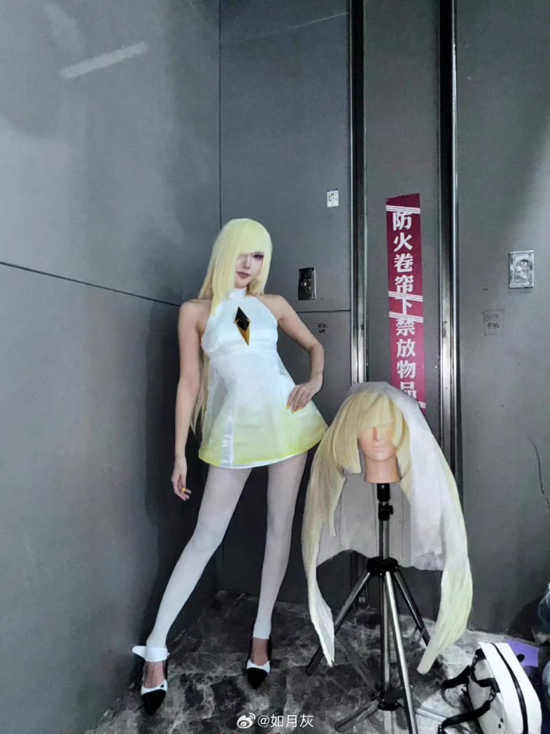 #Pokemon #Lusamine https://t.co/S9ip9OutoJ