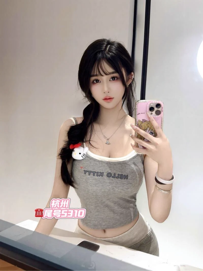 今日推荐🌟🌟🌟
🌸坐标：#杭州
🌸年龄：04
🌸身高：165
🌸体重：94
🌸🐻： D+
温柔妹妹，兼职平面模特，常年健身无纹身赘肉，馒头b，性格超乖

Q🐧：1950043544
V🛰️：comeon979797

💖门槛88r开路（加我备注口令）💖
⚡@MaecMax @DaecMax @WaecMax等多位博主推荐，放心下单⚡
https://t.co/G6IYiYsnc9 https://t.co/vmYbL2WMIy