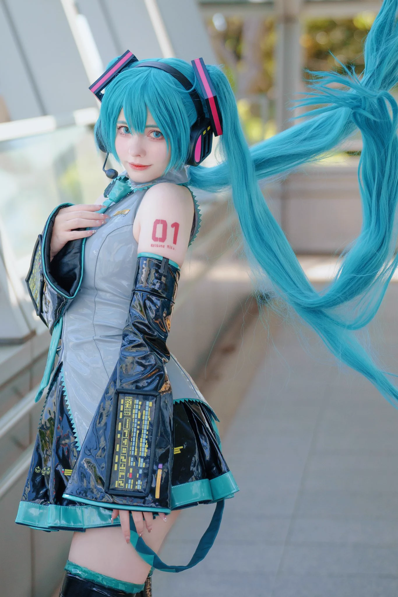 おはようございます！
今日から31日まで、毎日ミクのコスプレ写真を投稿するよ〜！

今日のミクちゃん…🥁
デフォルトミク！

#毎日ミク831 https://t.co/bZUtvziI4w