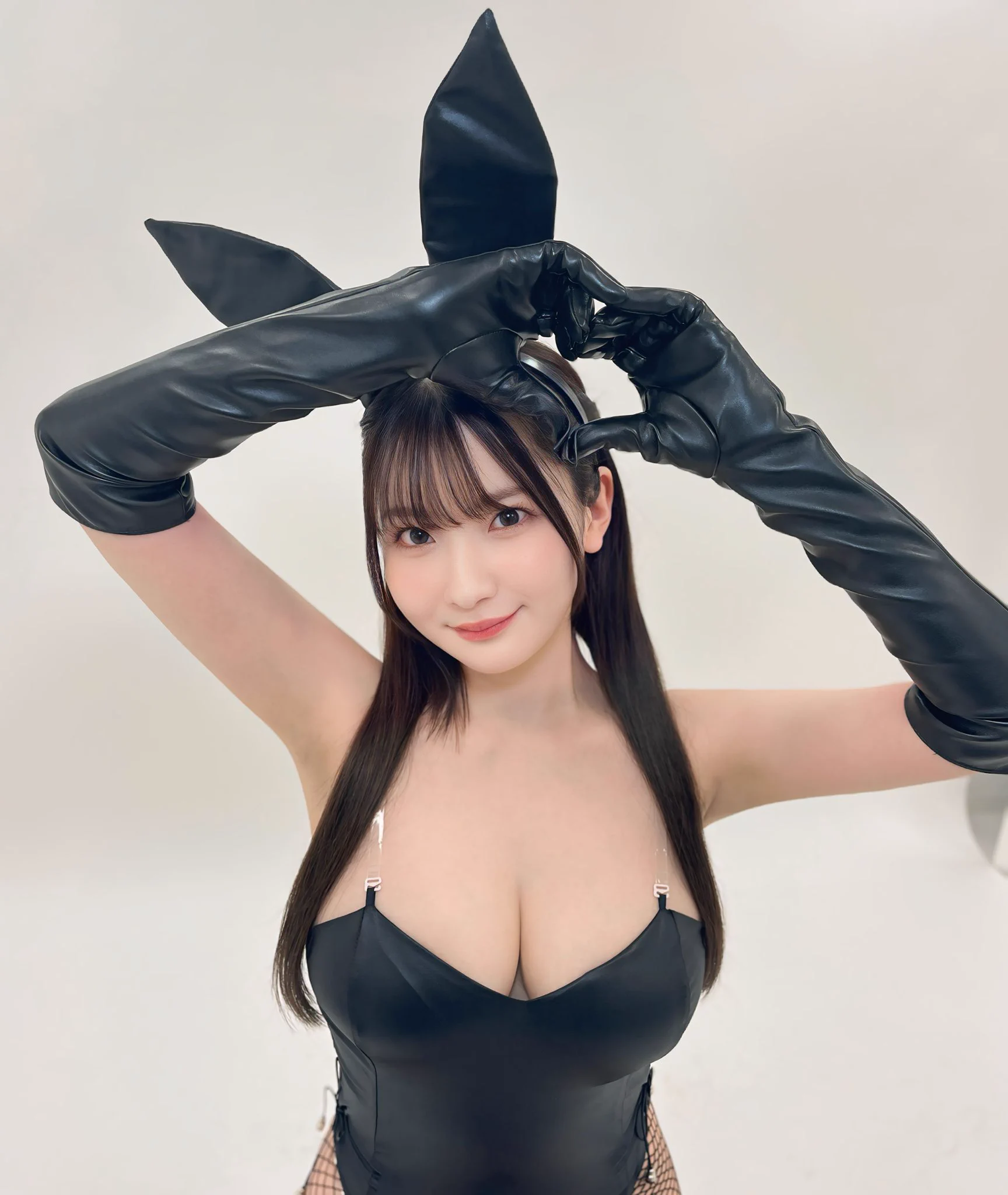 這樣看粉絲送禮！超級喜歡鷲尾めい(鷲尾芽衣)的！

https://t.co/17Q1L6yebS

雖然說自己不擅長社群、只是因為怕被冒用才開了X和IG，不過鷲尾めい(鷲尾芽衣)經營社群的風格相當不錯，除了認真回覆留言，對於粉絲送禮的看法更是讚，我被圈粉了！

 #鷲尾めい #鷲尾芽衣 https://t.co/vwj4mbsvvm