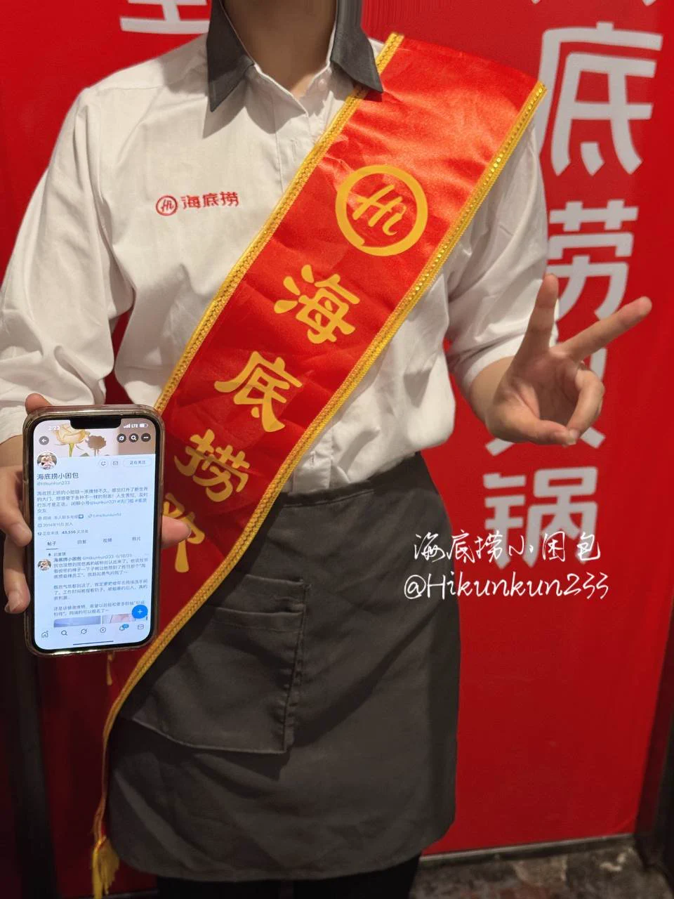 我服了，被领导安排在电梯口迎宾，是不是有点大材小用了！

那这样露出乳头迎接你们的话，你们肯定得进来了吧。至于想你们进“哪里”，你们自己猜… https://t.co/O7VXiXJJK2