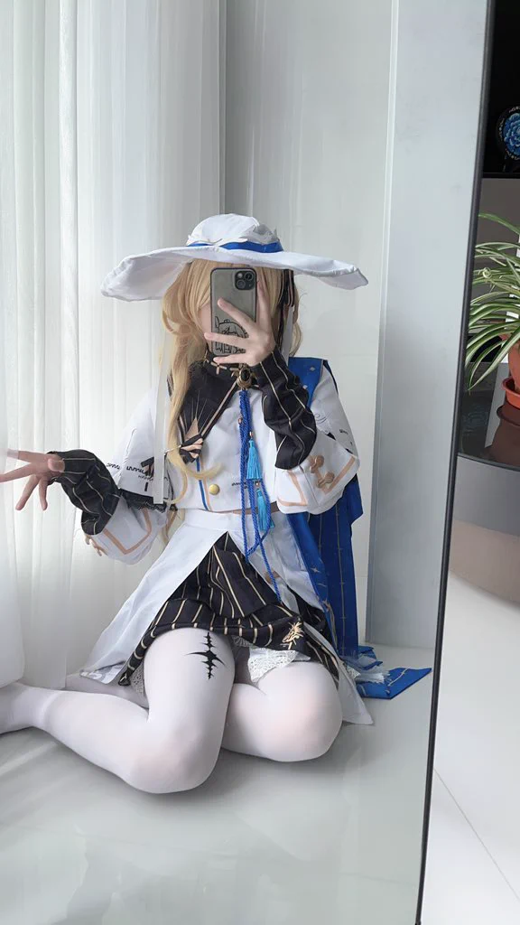 嗷呜～ https://t.co/3qtM9vIRpf