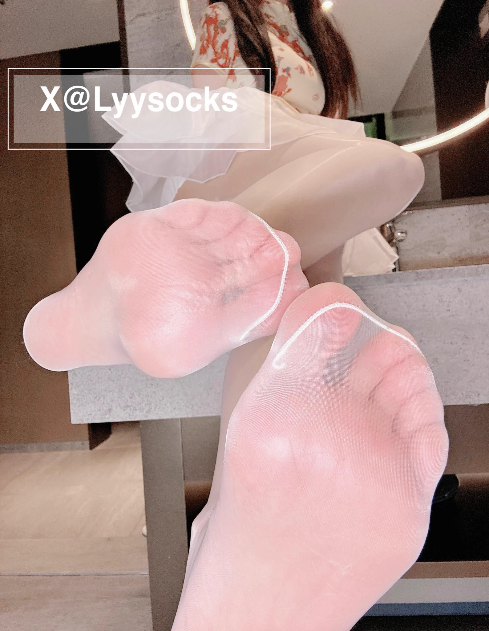 明明是我更可爱吧 不许和她说话了⦮       ⦯
   -᷅ ⤙ -᷄
@0xnmhs 
@cxb2b
@Xzhibb
#Crypto嫩妹会所 https://t.co/qYCJ5CmTNM
