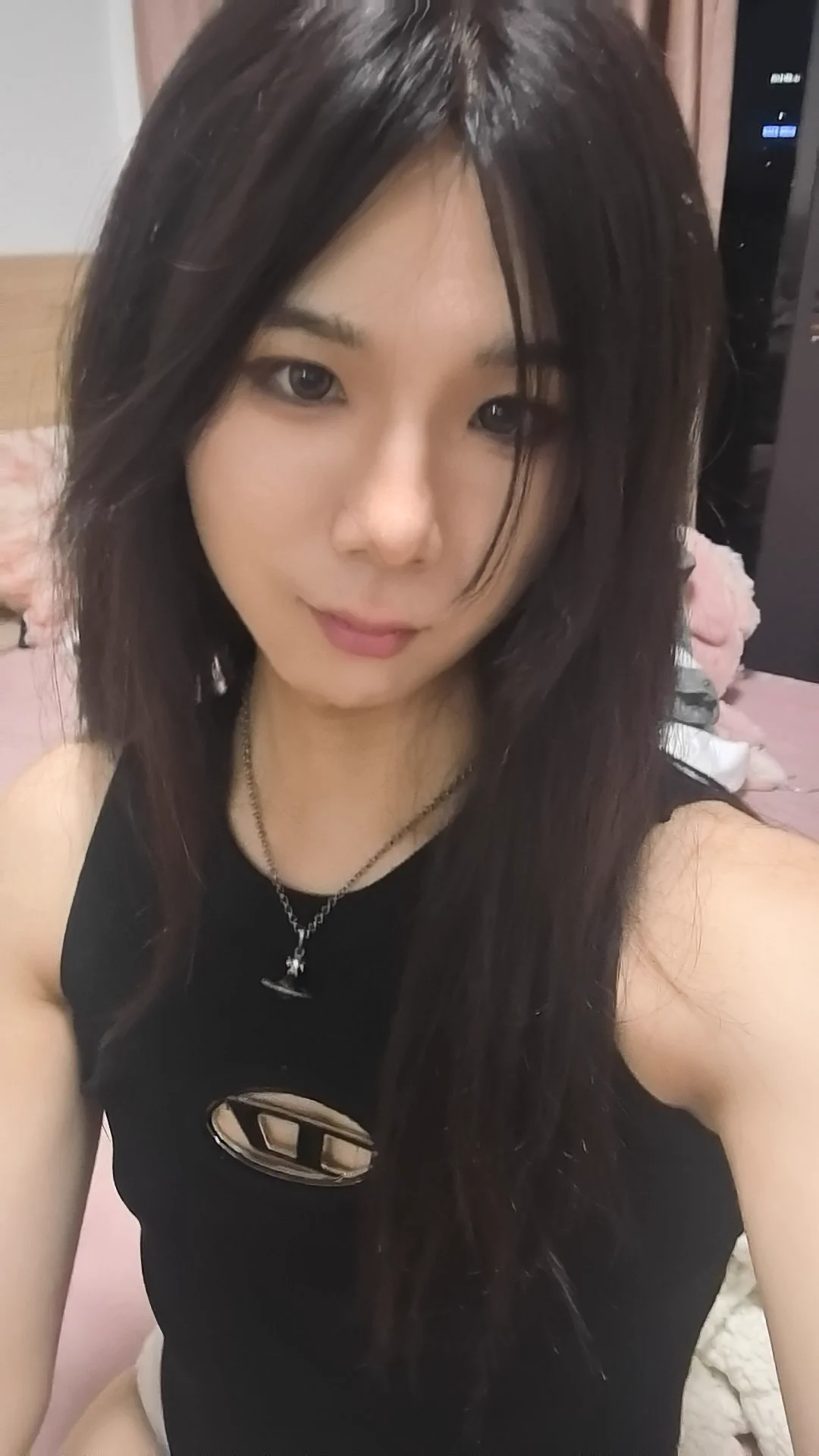 最近女装没长进，也没啥动力，衣服都懒得挑～
还是老老实实工作吧，感觉更有成就感一些 https://t.co/IkzHrwCmwc