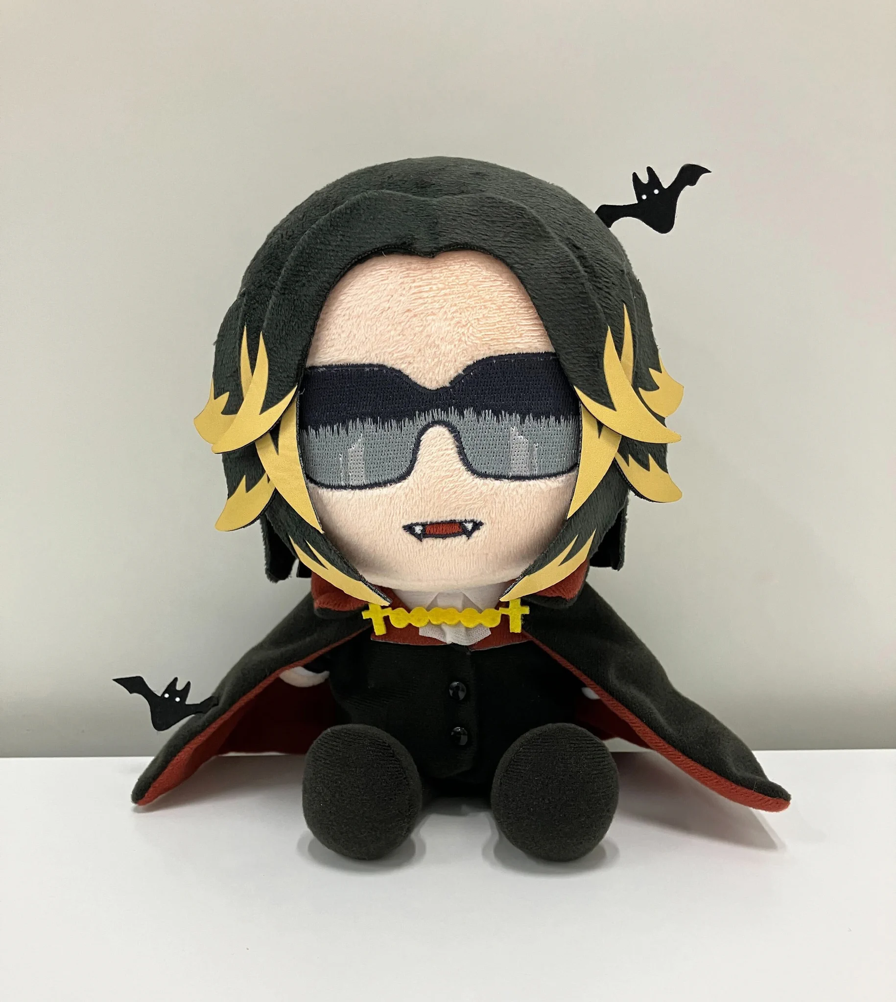 ＼ 🦇「王様？くん 」受注締切、明日までッ🦇／

大好評！「ゆるまるフレンズぬいぐるみ　王様？くん 」の受注受付が、
明日8月6日（水）23:59で終了になります！
確実に入手したい方は、下記の期間中にお買い求めください✨

📅受注締切：2025年8月6日(水) 23:59
※2025年10月31日（金・旧ハロウィン当日）頃から順次お届け予定です。

🎃『Revo’s Halloween Party 2024』Blu-rayのお供に、いかがでしょうか？🍎

▼詳細はこちらをご覧ください。
https://t.co/0dfkveCHcP