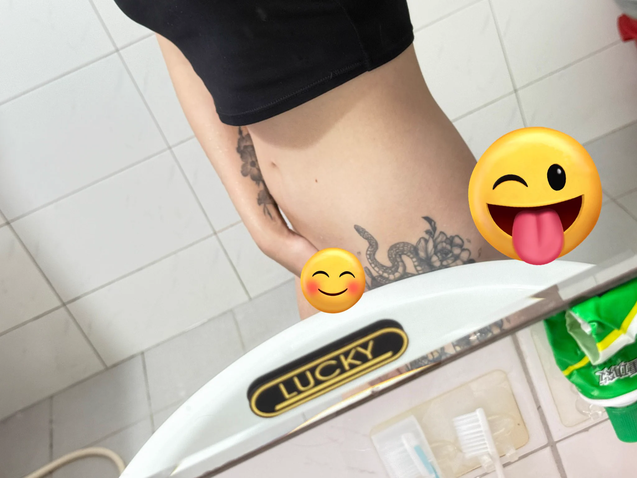 這幾天吃什麼拉什麼 
拉布拉多 吃多拉多😬😬
好想你🫨 https://t.co/vpcjYljEue