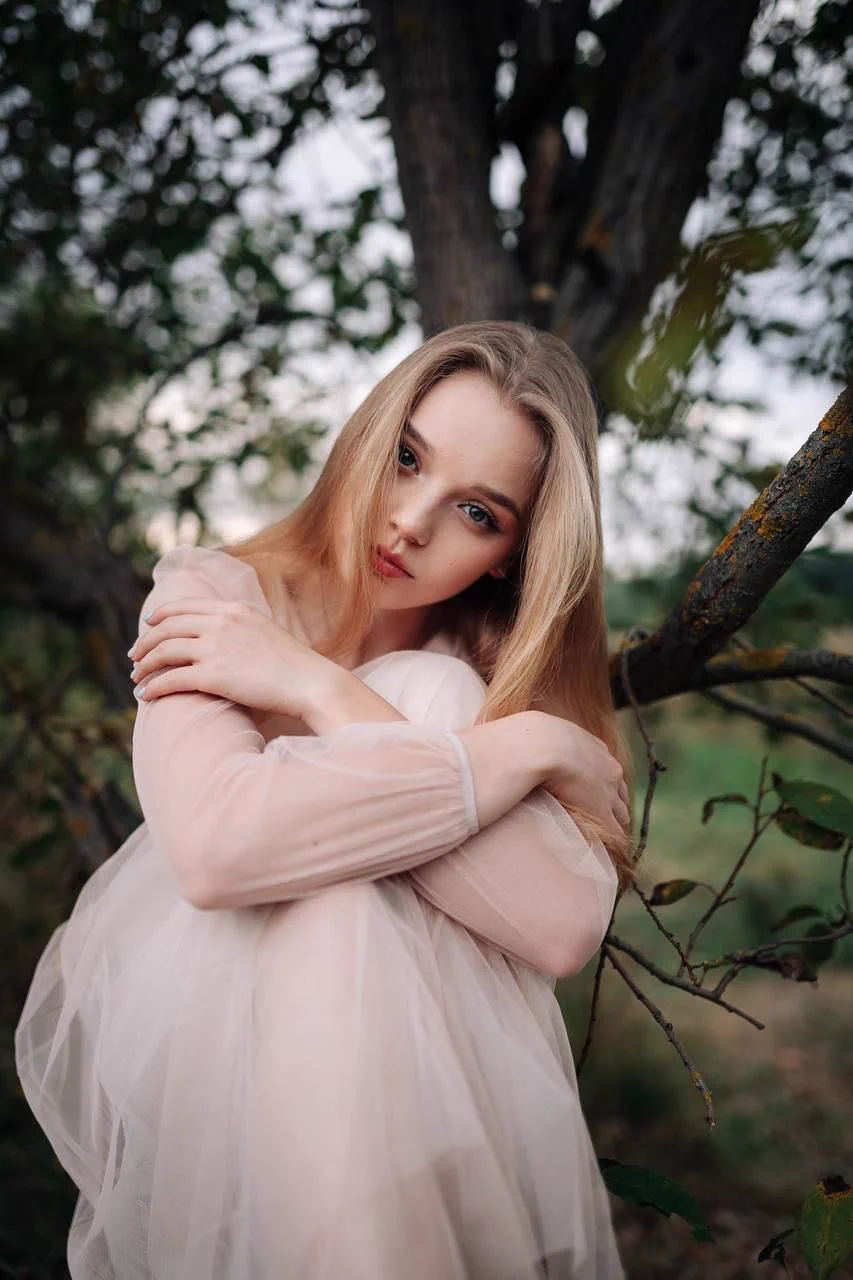 Flora Godsil in lingerie is slow, sinful perfection 🔥
She doesn’t rush. She unwraps herself like the fantasy she is 😈
Every breath, every move, made to drive you wild 😍

Step into her world now https://t.co/HUzxuQ6YB3 💋💦

#FloraGodsil #LiveJasmin #LingerieTemptation #NSFWBeauty #LustLive #EroticFantasy #LiveObsession