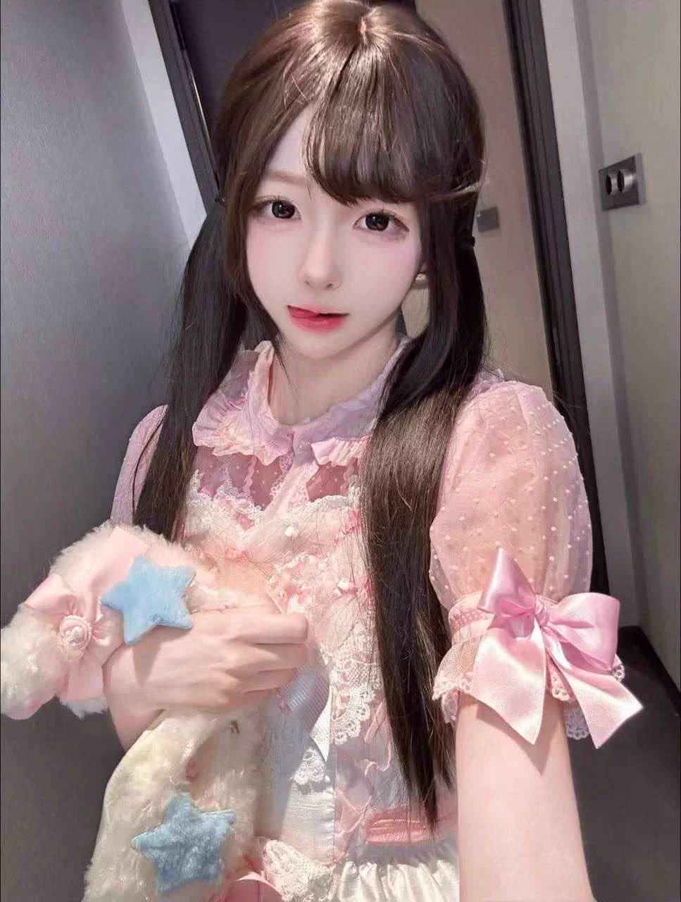 #上海 ⑤🔝 

06年幼齒童顏 极品蘿莉奶乎乎，
◎纯純新人 上下粉嫩
◎超甜軟萌女孩初戀的感覺高素質高配合

◎嬌小可人的163c是您的最優選

ps：超敏感体质 轻轻一碰就出💦

🛰️：xycoser1
🐧：3925191783
看照门槛🚪100（永久有效）备注zfb口令🧧添加➕
✈️：https://t.co/LxE97xBQ1S https://t.co/u6zawQI9UM