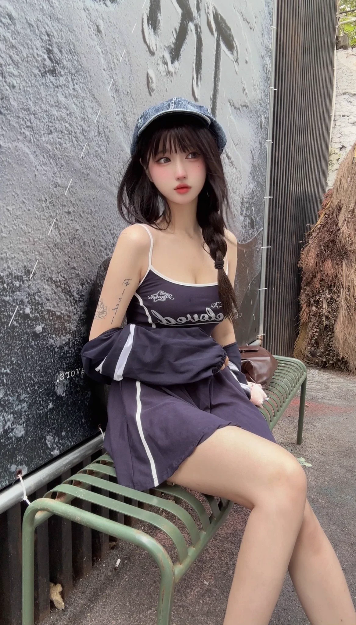 又被蚊子咬了

ψ(⃔  ॑꒳ ॑*)⃕ψ↝ https://t.co/xx0KWVLNX4