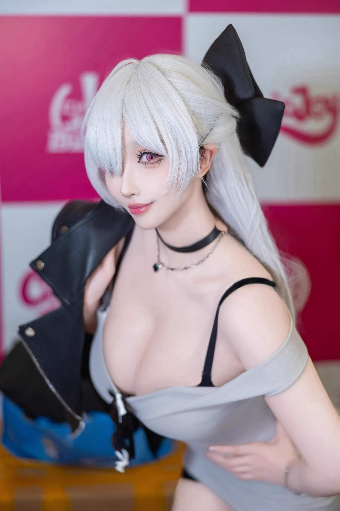 ＃NIKKE
🩶🤍Cinderella🤍🩶
一些CJday3灰姑娘常服的返图~
（好喜欢这个遛娃包手机壳） https://t.co/2vrvMLq9aE