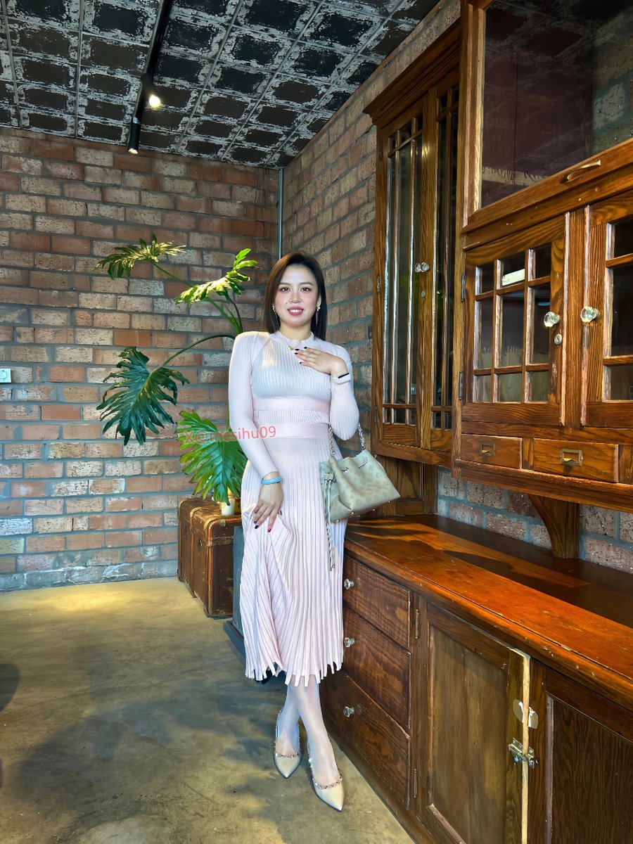 我介意的从来都不是晚回消息，是你的怠慢和不在意，是希望落空之后的自我怀疑 https://t.co/vWbkwjaRiY