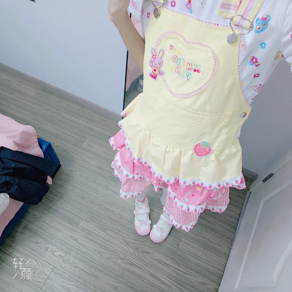 是谁家女儿偷偷在房间里紫薇啊😊
#萝莉 #女儿服 #男娘 https://t.co/FdlSyHATZc
