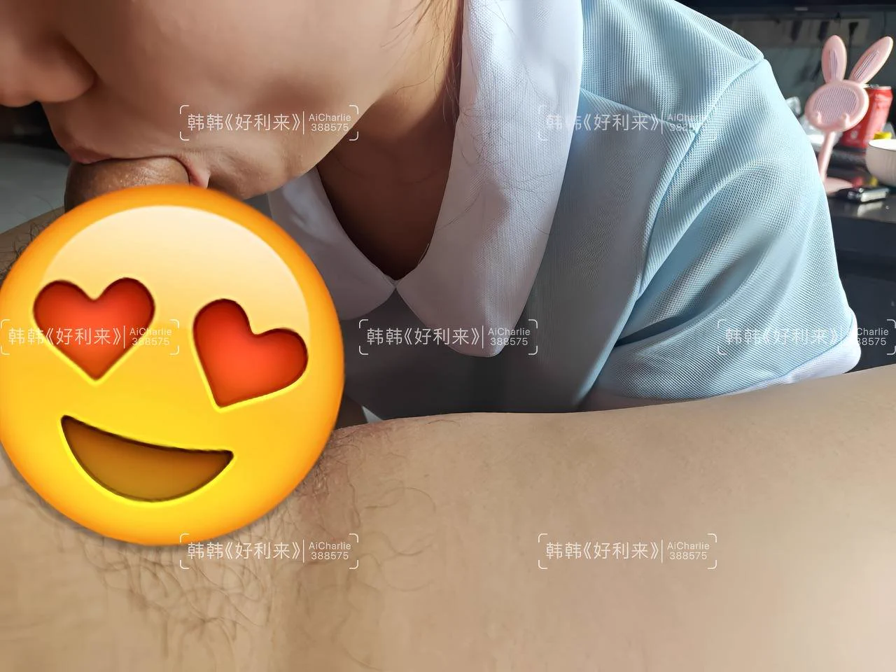 好利来小姐姐的温柔，不止是表现在平时对待顾客，对待约到的推友其实更温柔… 

就比如我会温柔的含住肉棒，用舌头在龟头上转圈，感受着它从软到硬，还是很有成就感的… 

还有想试试的吗，同城的粉丝可以报名哦～ https://t.co/h52z0VodVd