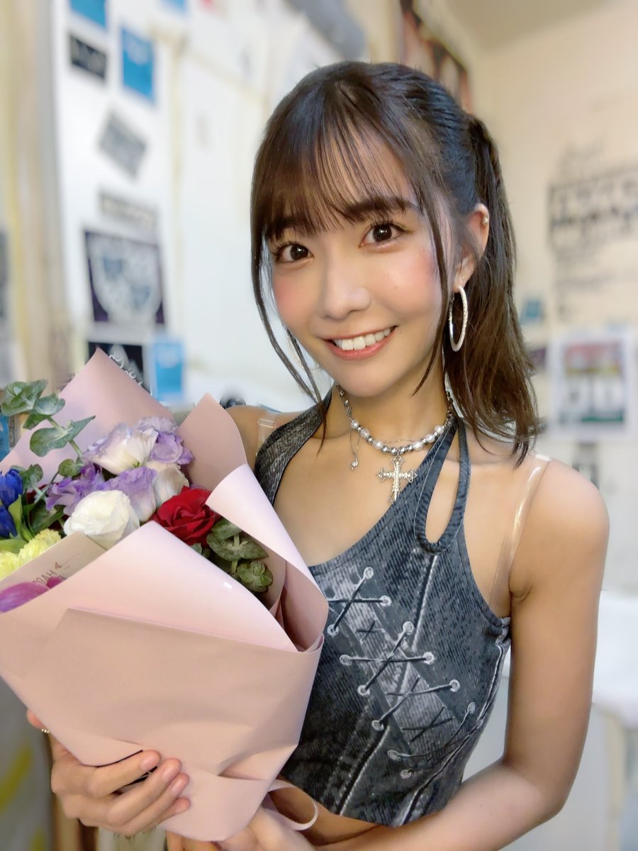 shibuya luisant Vol.37ありがとうございました！

誕生日に会えて嬉しかったです💜

8/16は生誕祭！楽しませるぞ！ https://t.co/zLjm53Pm2C