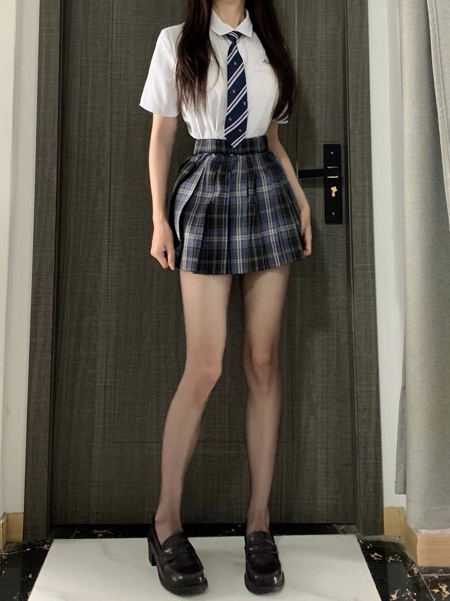 黑丝yyds https://t.co/HWYOoU2sUw