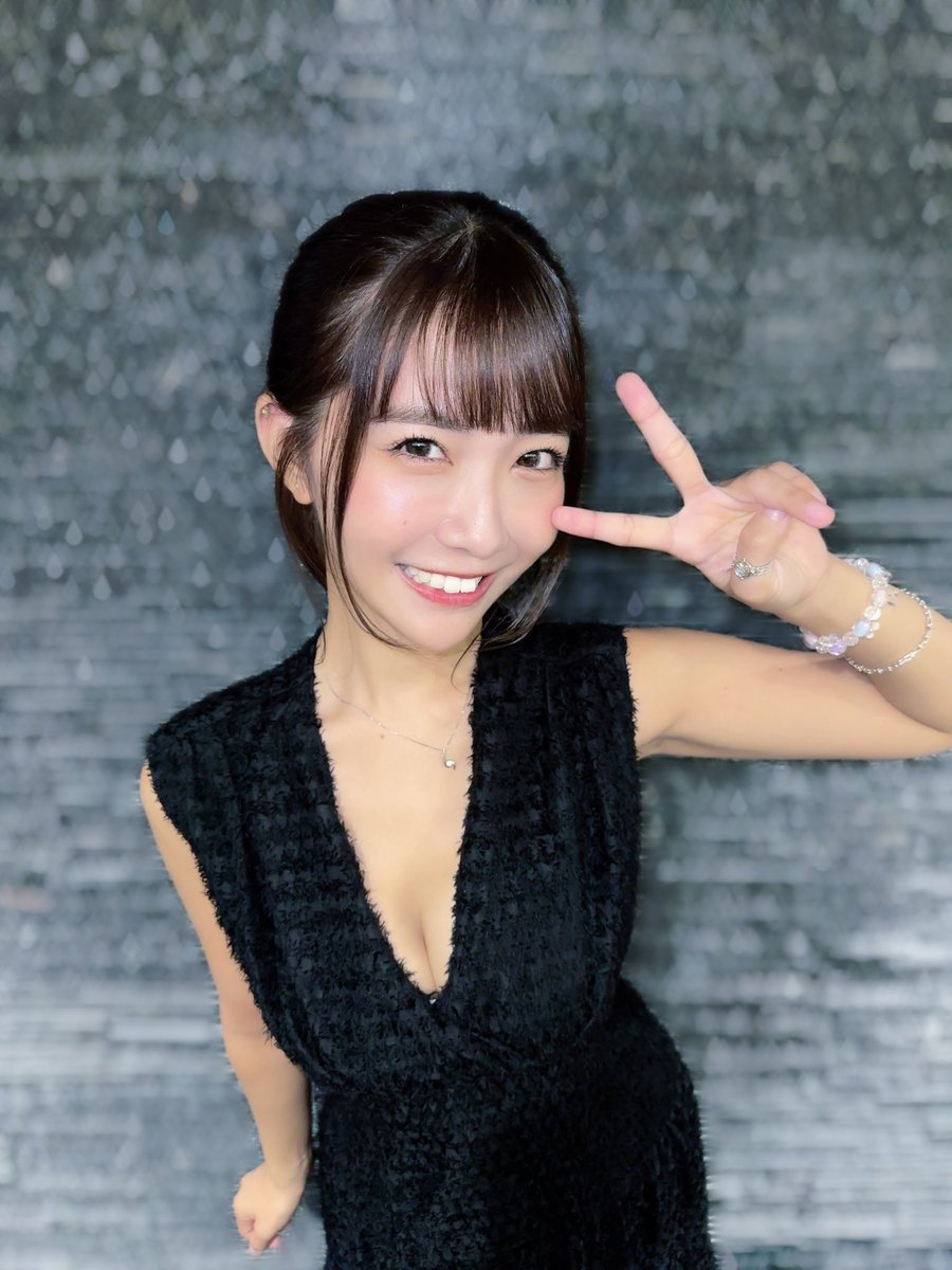 グランキコーナ大阪本店さん♡

会いに来てくれたみなさんありがとうございました！

ほんとにたくさんの方が来てくれて、すごく褒められました😍

大阪大好きやで🐙！！！！

また来たい！ https://t.co/8iDm7vY0ow