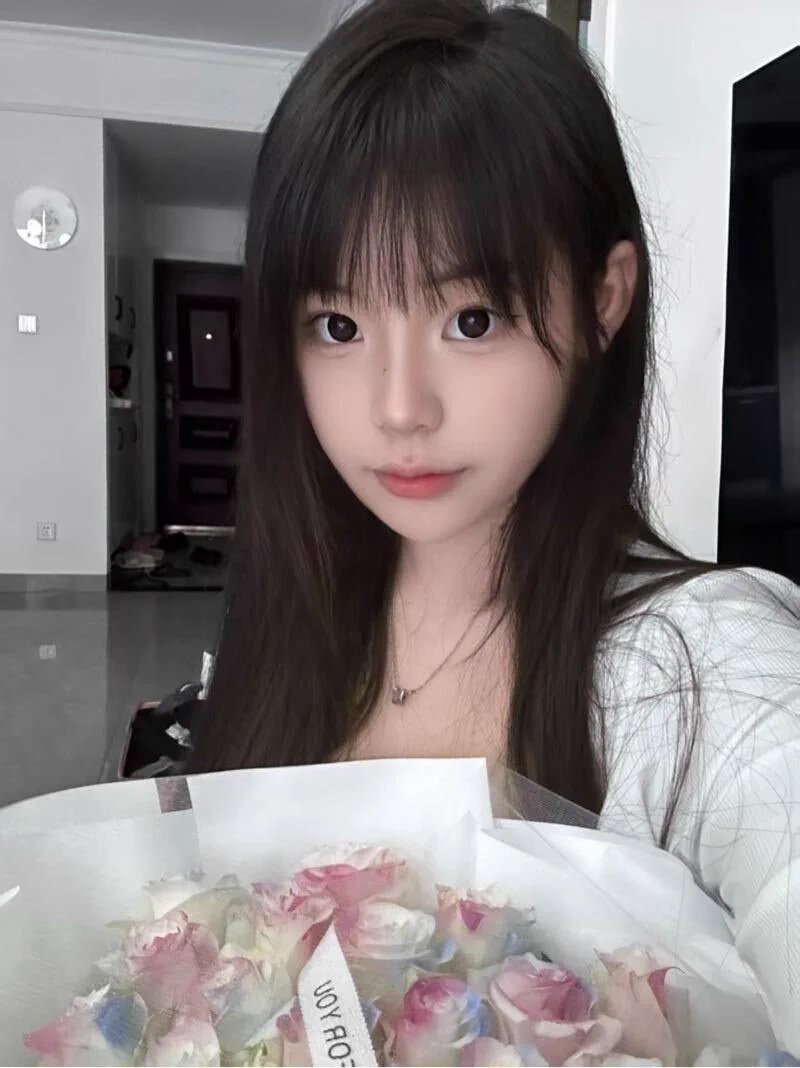 今日推荐🌟🌟🌟
🌸坐标：#深圳
🌸年龄：05
🌸身高：166
🌸体重：90
🌸🐻：  C
清纯小可爱，甜美校园风，外纯内sao，长腿细腰，身材完美比例

Q🐧：1950043544
V🛰️：comeon979797

💖门槛88r开路（加我备注口令）💖
⚡@MaecMax @DaecMax @WaecMax等多位博主推荐，放心下单⚡
https://t.co/G6IYiYsnc9 https://t.co/t6B0ZzvwUN