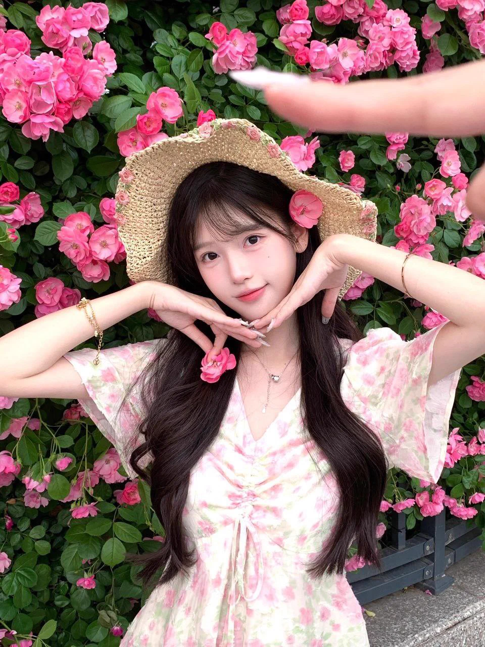 #深圳 
全身0整初恋白月光   
真实艺术生 甜美型
身高/170 胸围/D 06年
兴趣/看书/打瓦/游泳🏊
韩漫身材 三七比例  配合度 百分百 
偶尔兼职 紧致水多 处女体感   性格温柔 声音动听  低素质勿扰
🛰️luo222jie

🐧3903777807

看照门槛🚪 100 （永久有效） 备注zfb口令🧧
✈️ https://t.co/NRs2DR201Y https://t.co/c8P6yn9opS