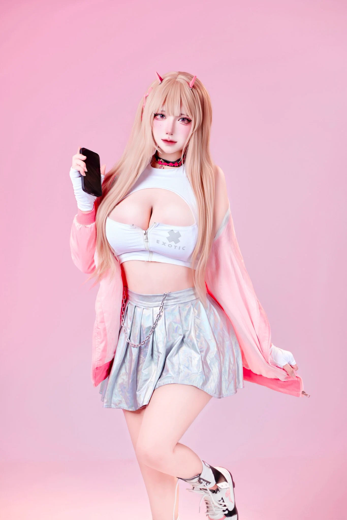 #NIKKE #NIKKEcosplay #Viper https://t.co/RGCEfPuuI4
