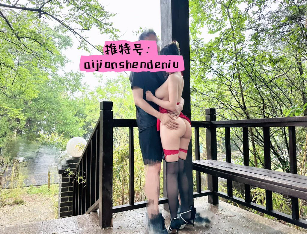Wataa💦
好好的在野外坐着，怎么一眨眼就变成母狗了😢 https://t.co/qcDGDss1zD