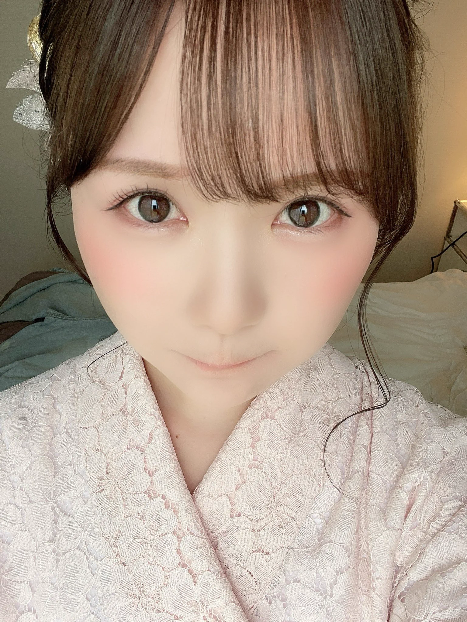 恋に落ちてみるみる？🤍🎀 https://t.co/YJ0ECSRQzK