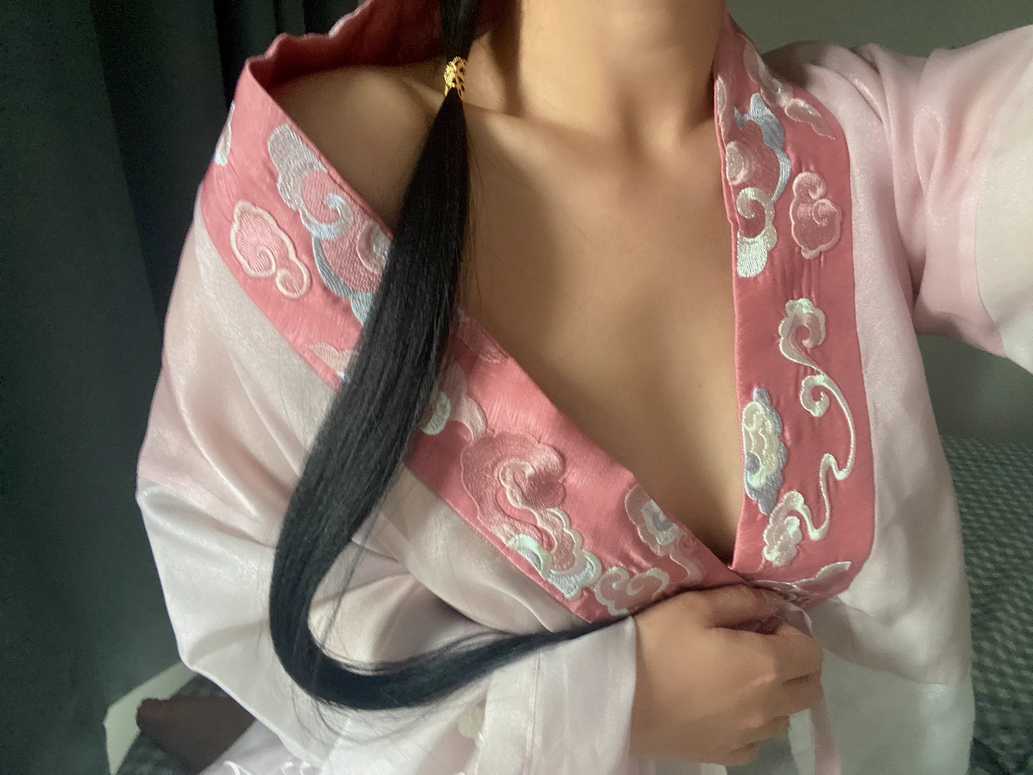 #018号女主 仙女！02年 汉服妹妹  粉嫩多汁 

做的时候 哭着跟我说 她男朋友 一两个月才碰她一次 心里也很委屈  都感受不到被爱 以为自己没有魅力了 #江南第一深情 

#无套内射 🔞完整版电报群已更新  

心里话：感谢兄弟们支持原创 江南贵在真实@BBYouzhiyuan @SexytoDoll  @SexytoGirl  @SexytoBaby https://t.co/cn8o63cUC7