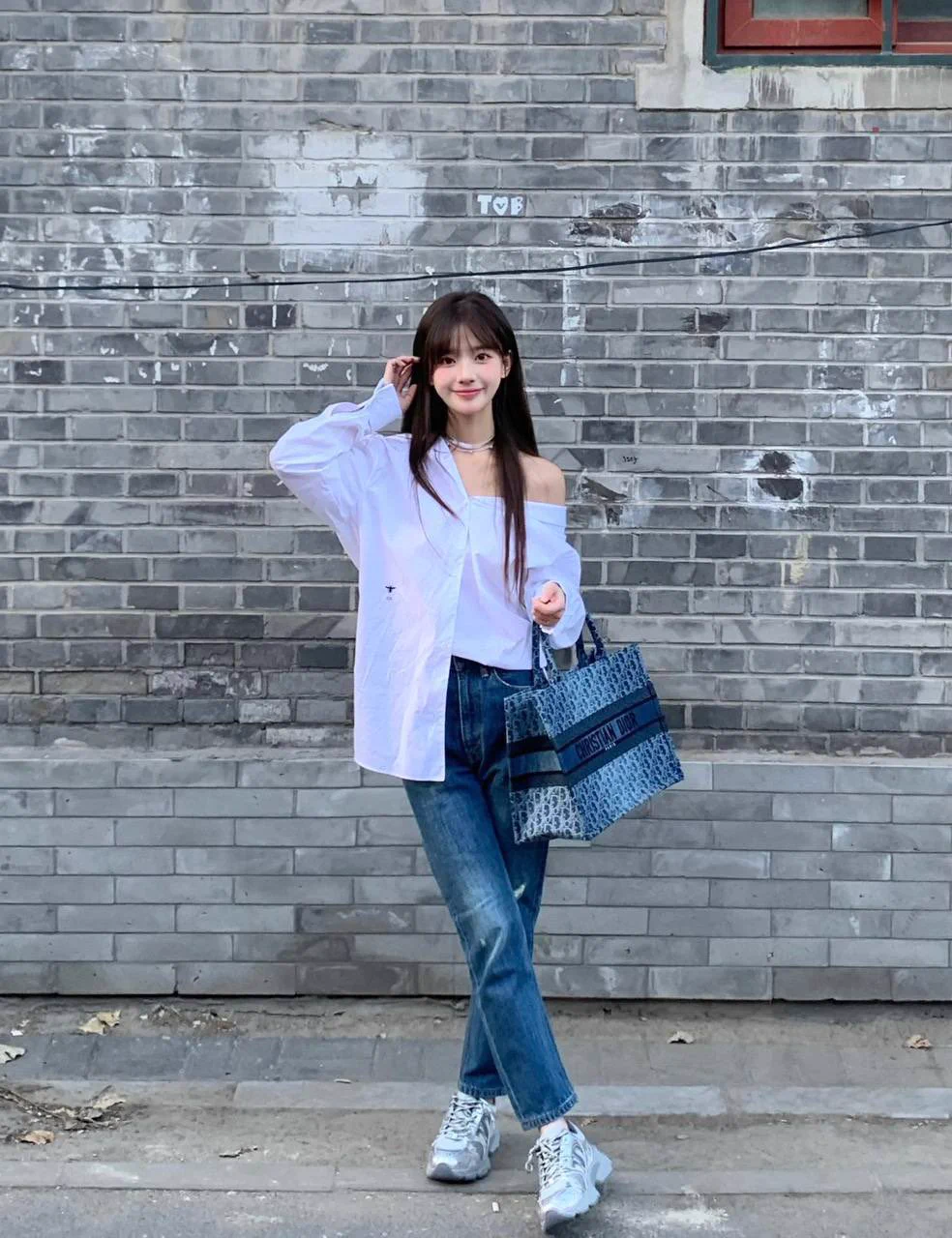 #上海

🐝W  上戏白小纯天花板 
💕清纯无整 超级无敌白 前凸后翘
    100%女友感
温柔体贴性格开朗可爱              
• 𝐇𝐞𝐢𝐠𝐡𝐭身高/168
• 𝐖𝐞𝐢𝐠𝐡𝐭体重/94
• 𝐁𝐮𝐬𝐭胸围/ C

🐧：190025802
看照门槛🚪99（永久有效）备注zfb口令🧧添加➕
✈️： https://t.co/mtMZ3mWdVH https://t.co/Dj0mln8ecM