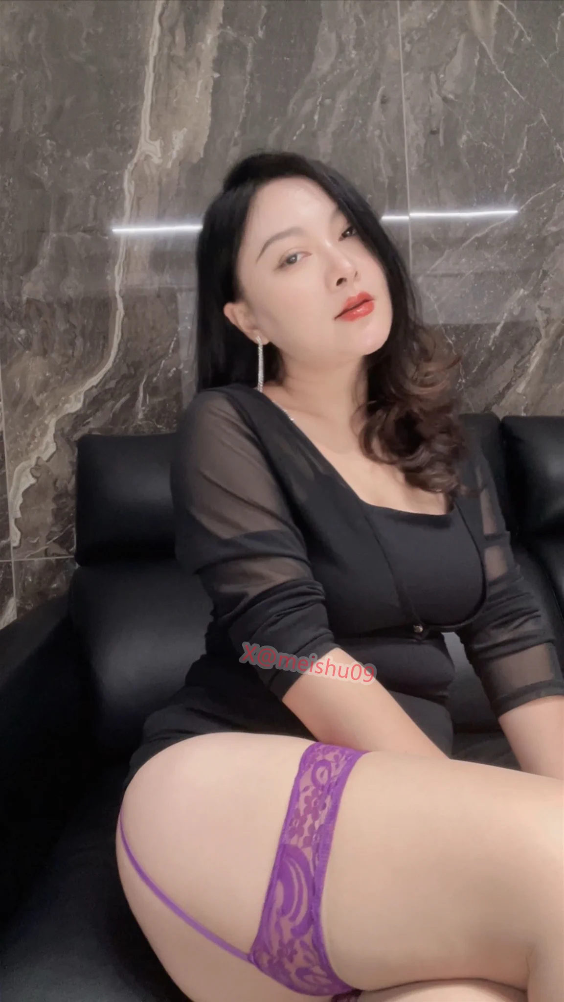 对一个人最好的状态就是放下，无论再想念也不要去打扰，终有一天你会知道，失去比拥有更踏实。 https://t.co/6OqhbsdkgI