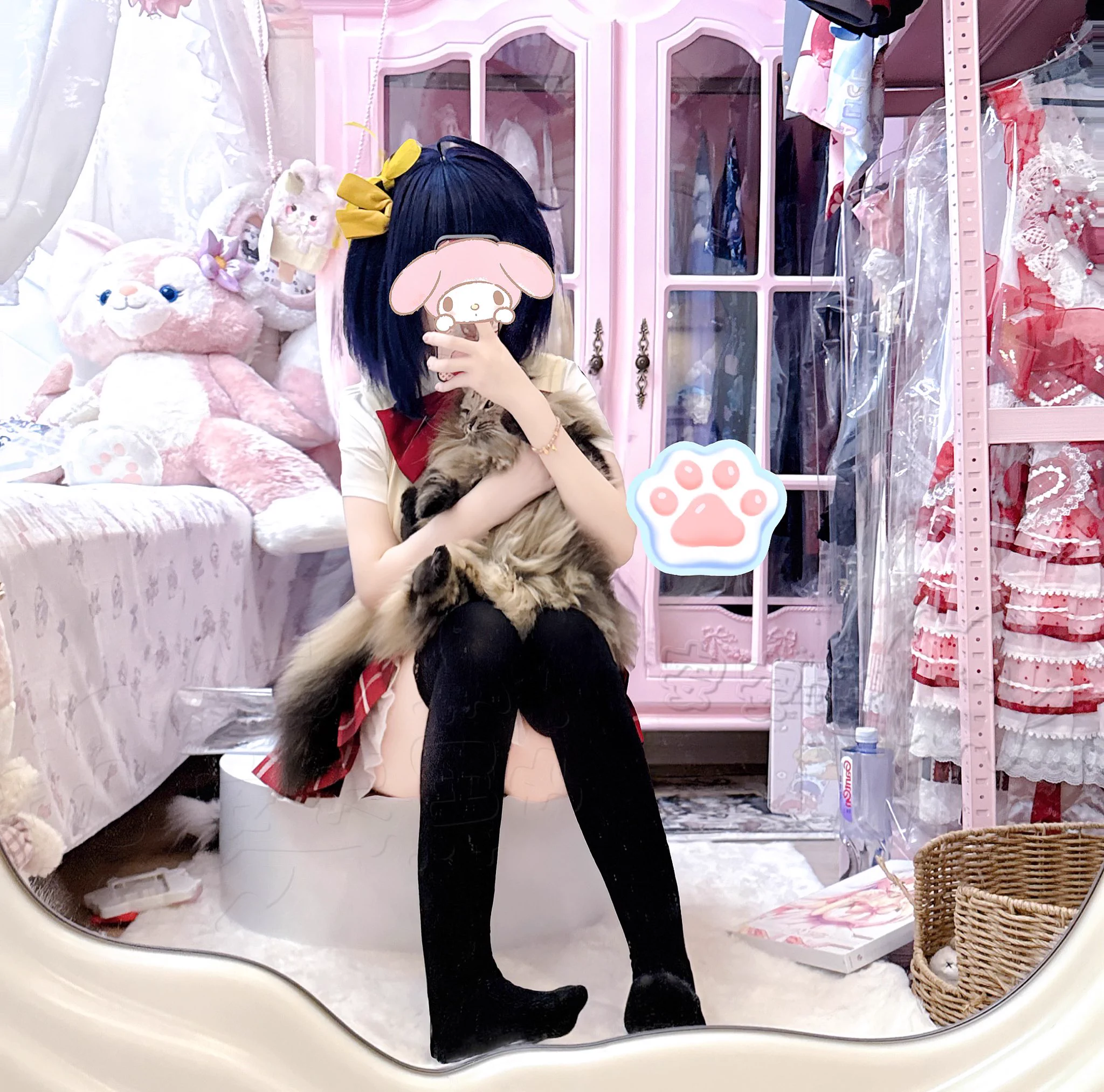 ꉂ૮ o̴̶̷᷄ ·̫ᕳᕲა
@SMlnZhl 
@SMlnZhi https://t.co/VRWGApDGEI