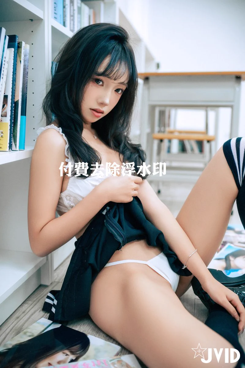 ☆熱門解鎖★

【158P上裸美乳外露／開腿拉扯小丁】清純學妹の美乳誘惑－酸奶酸🔥開腿拉扯細丁誘惑學長🔞解開內衣飽滿美乳彈出😈翹高美尻色氣滿滿🎬激色揉胸誘人影片熱映中

創作者：@tbb288、@Chien_Jason
模特兒：#酸奶酸

#JVID https://t.co/nGWs2NCdf2