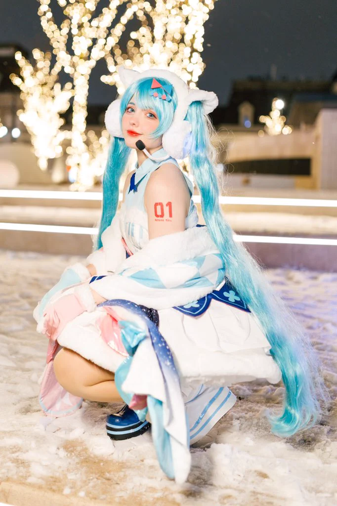 ここ二日間ミクコスの写真を載せてなかったけど、今からちゃんと載せるね〜！

🥁

マジカルミライ2020！🎆🌨️

#毎日ミク831 https://t.co/eRCQySpI3j