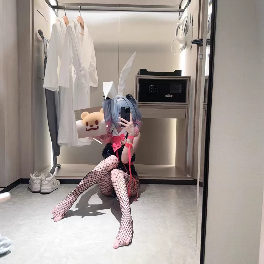 #成都
155/80/c
纯二次元女大，反差强
电报：https://t.co/TBZ2MyAf7N
电报群: https://t.co/rnFLEoQp7p
【收妹妹】 https://t.co/tGdigZrZhE