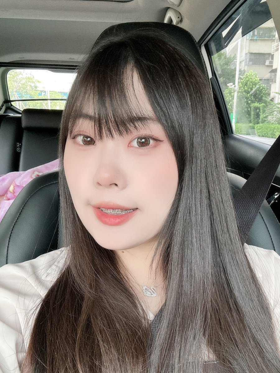 什麼時候才可以拆牙套⋯⋯遙遙無期 https://t.co/U99tZJIghu