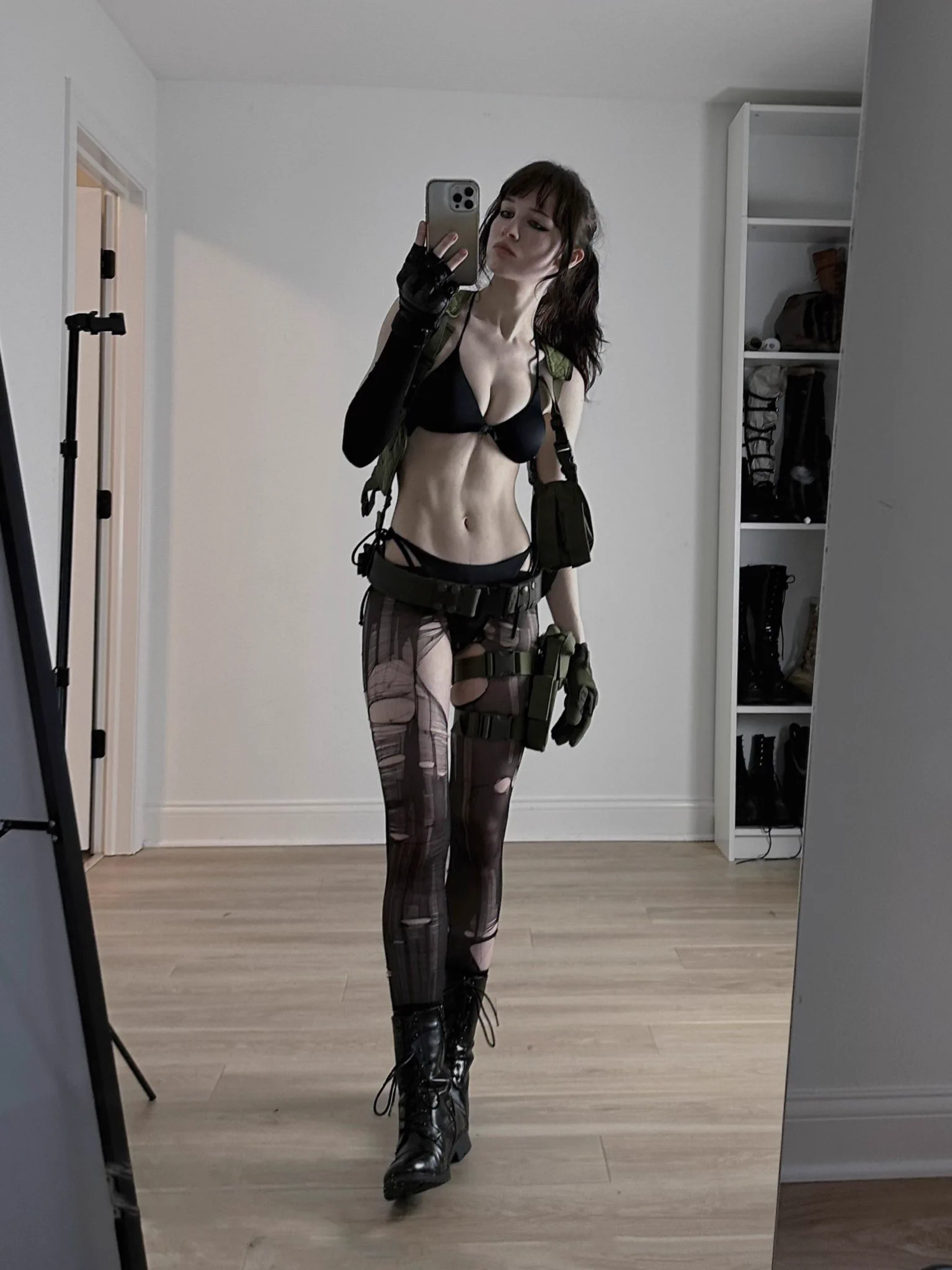 quiet from metal gear solid 5 🖤 https://t.co/fkNc8xUmOz