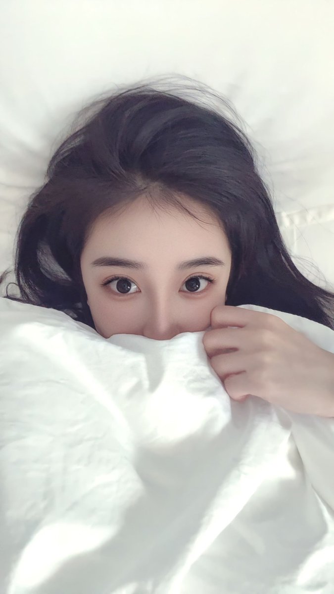 现在是晚上23:30分（限24小时）  给这条动态  点赞评论  123   全部Luo 照回复！不回复是小🐶📷 📷 🐶 https://t.co/cEdw4ARzZV