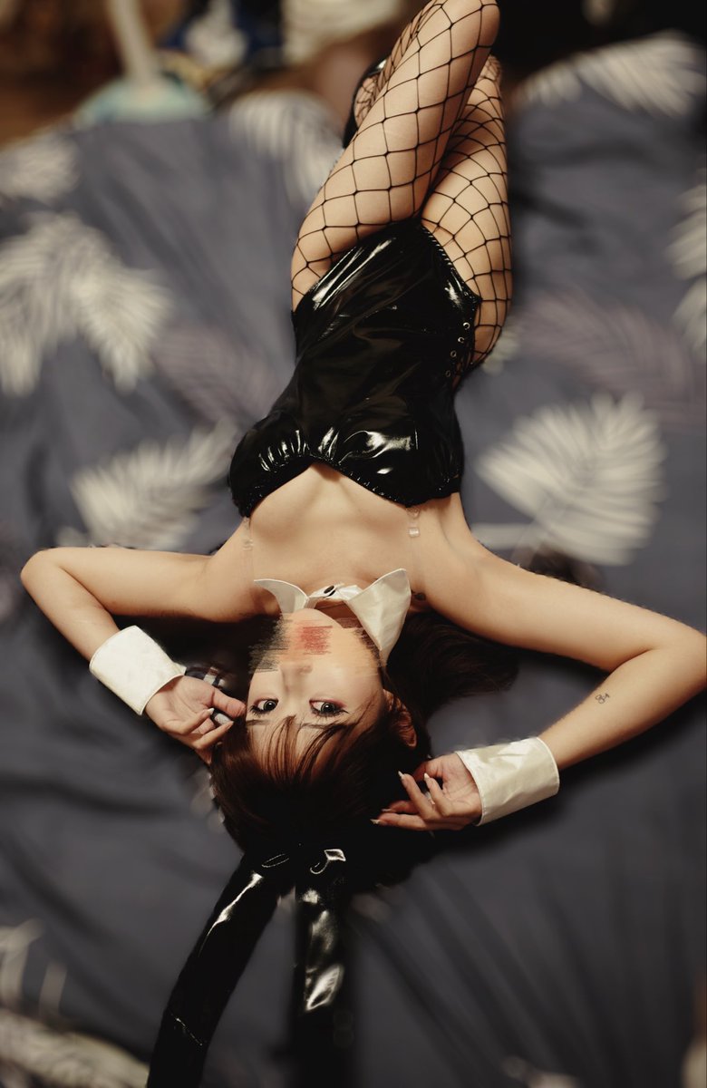 你好 兔女郎出沒👿 https://t.co/G62Vi8r2qO