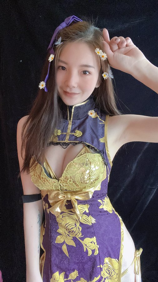 别害羞，我又不会真的吃了你（先舔舔再说）。 https://t.co/OjKijmYUka