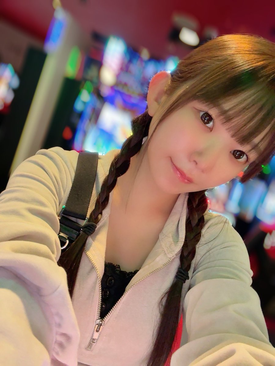 北斗うってます！！
状況見てパチンコうつるかも！🐾
よろしくお願いします✨
pr https://t.co/PJ1WxRWdHe