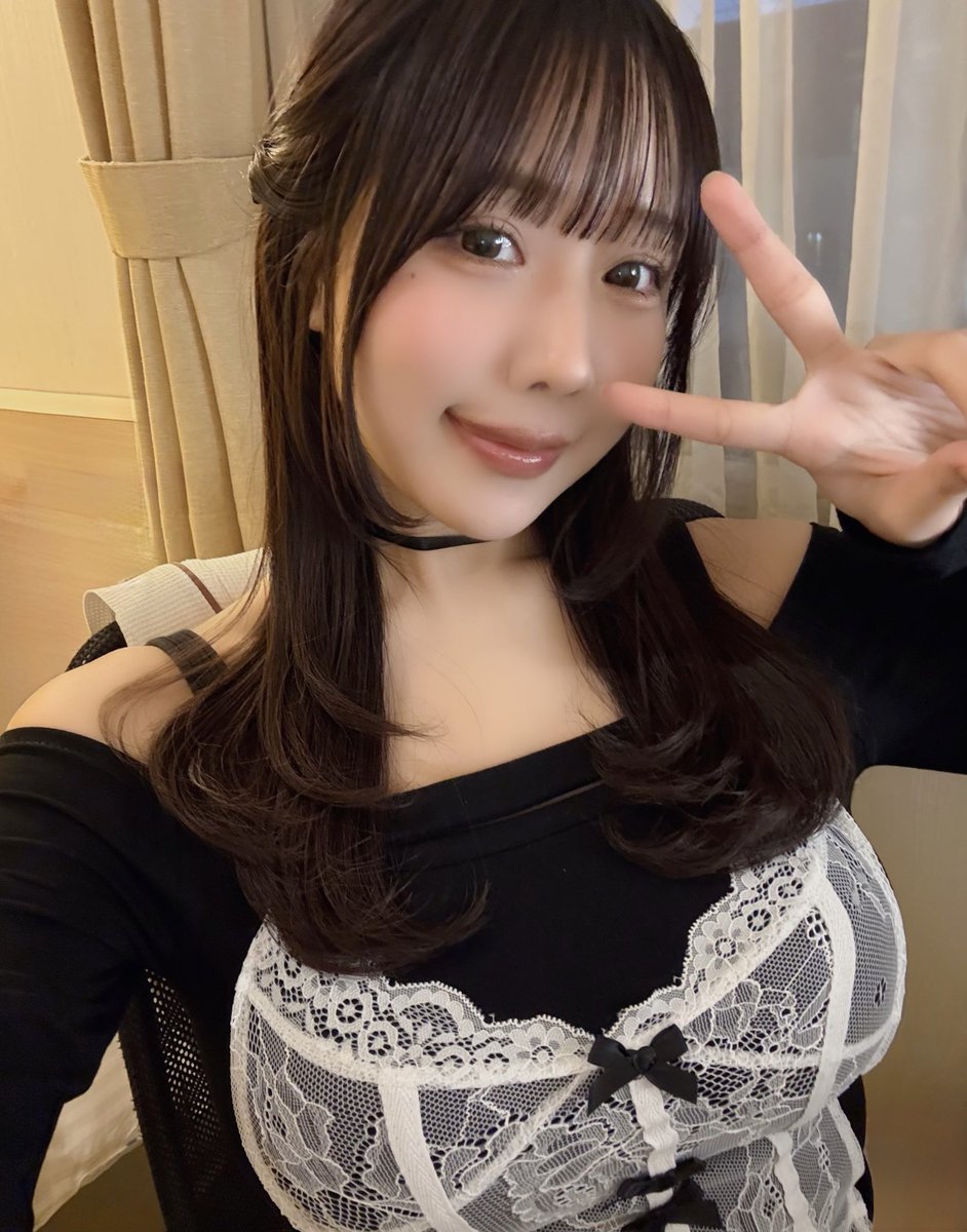 この後20時10分~
『宇都宮競輪らいとクラブ』配信スタートだよん🎀
みんな見に来てね♡
競輪久々で当てれるかドキドキだにょ😟💗
▶︎ https://t.co/g4yJ0geG2W https://t.co/Me7WlZURb9