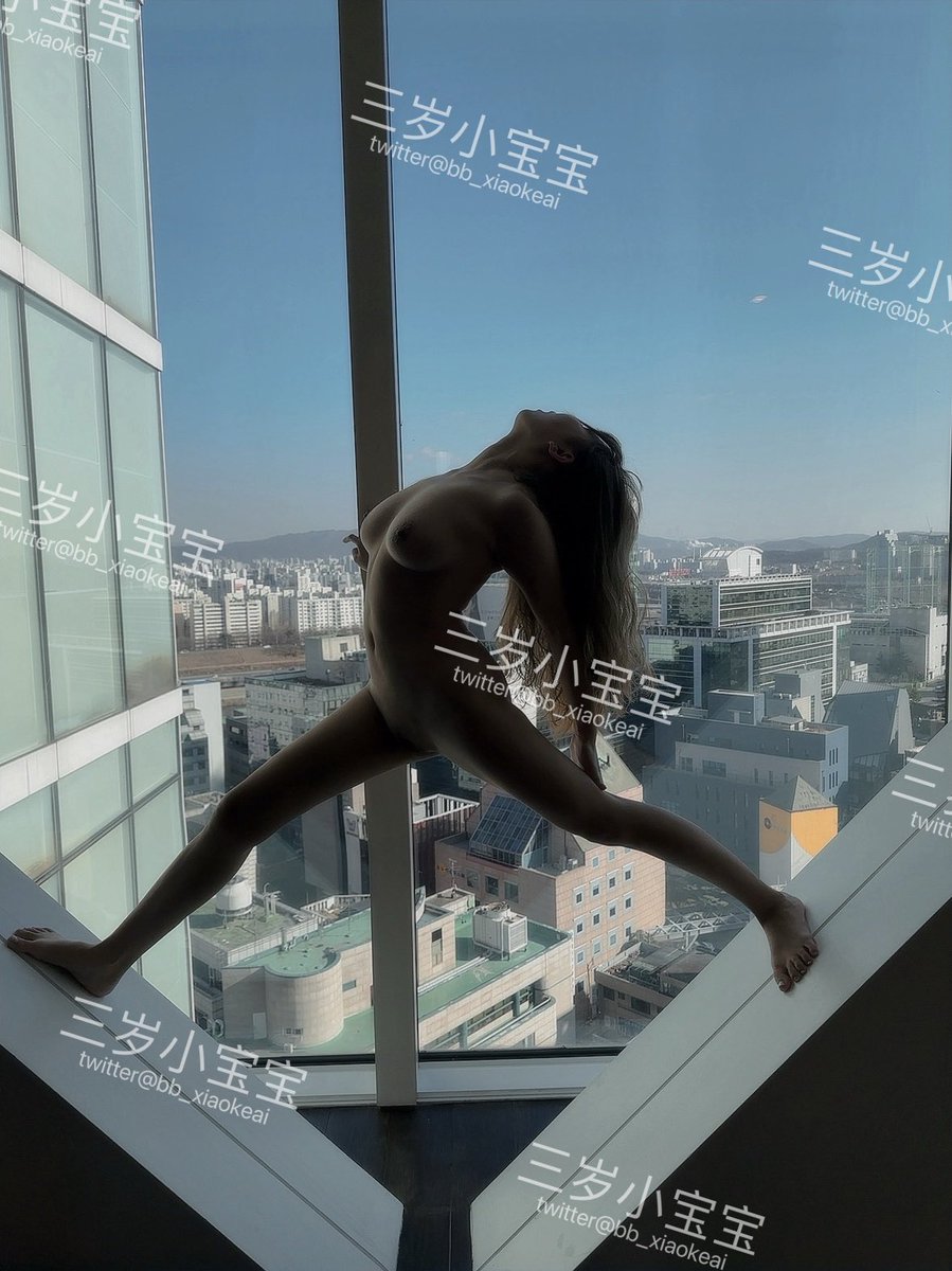 猜猜我在哪？第一个猜到的翻牌子～ https://t.co/7XWeEavJie