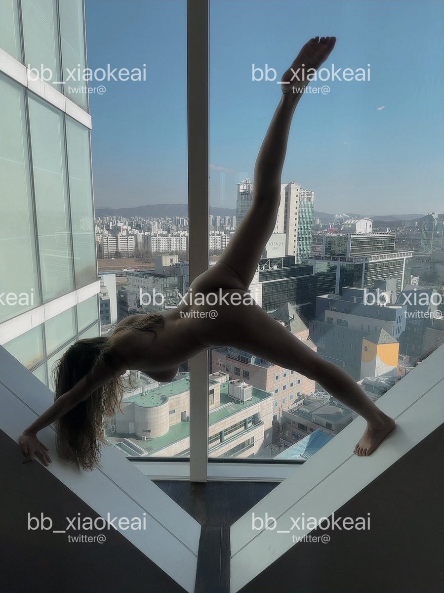 猜猜我在哪？第一个猜到的翻牌子～ https://t.co/7XWeEavJie