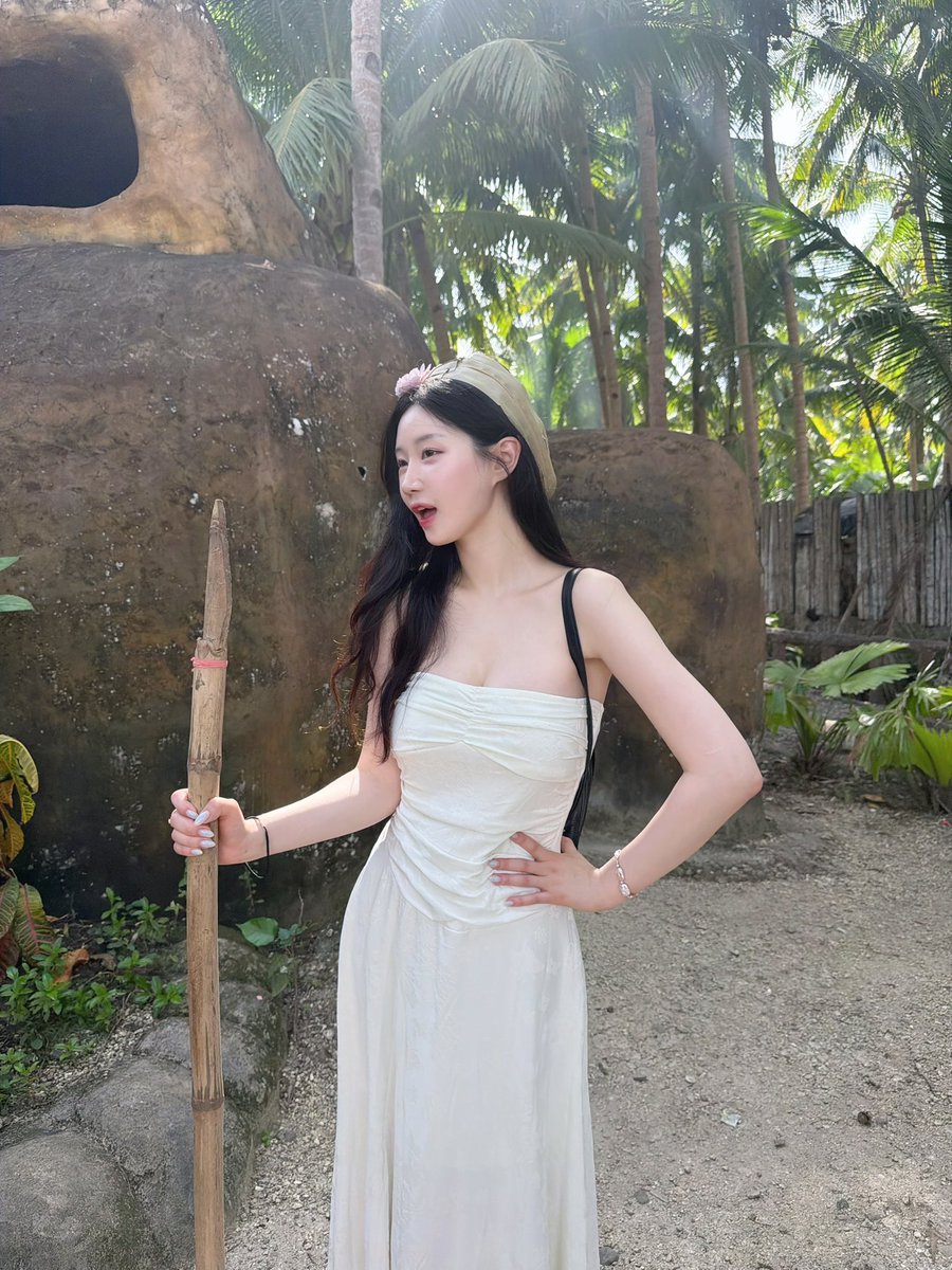 족장 딸이세요 https://t.co/OcDfG0jLod