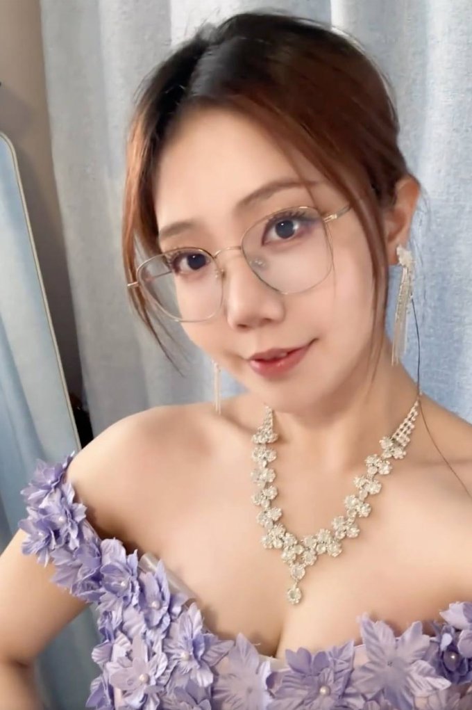 特别想当妈但我不想生孩子怎么办... https://t.co/BJIsDCgBUM